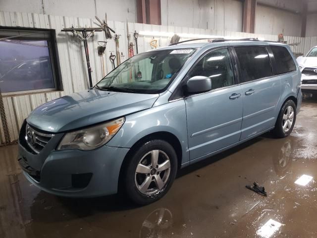 2009 Volkswagen Routan SE