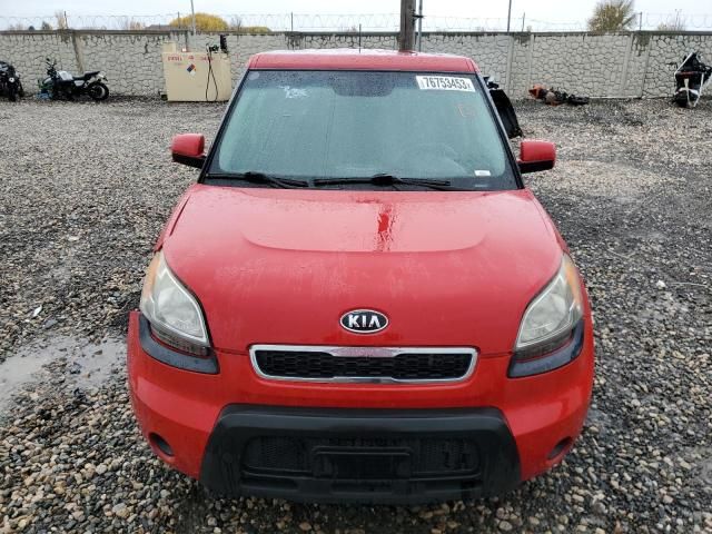 2011 KIA Soul +