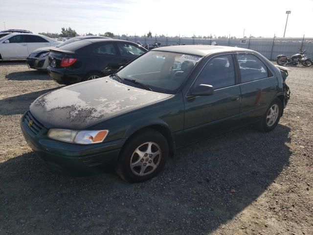 1999 Toyota Camry CE