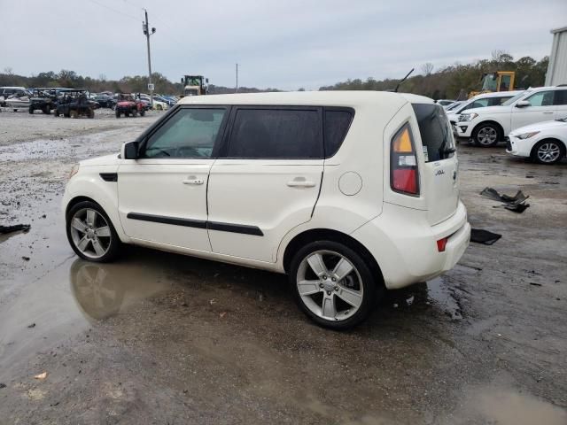 2011 KIA Soul +