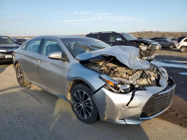 2017 Toyota Avalon XLE