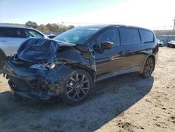 Chrysler Pacifica Vehiculos salvage en venta: 2018 Chrysler Pacifica Touring Plus