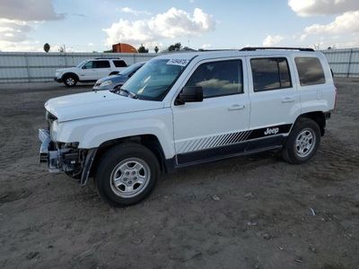 Salvage cars for sale from Copart Bakersfield, CA: 2016 Jeep Patriot Sport