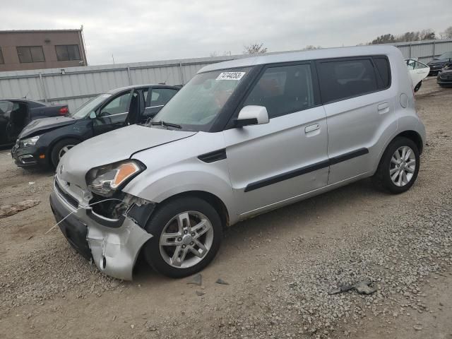 2010 KIA Soul +