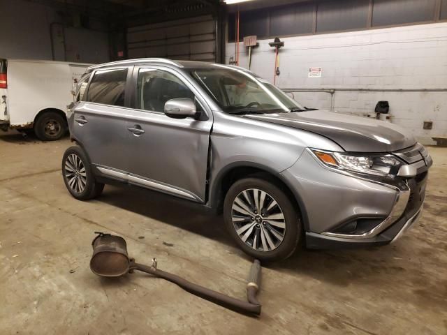 2019 Mitsubishi Outlander SE