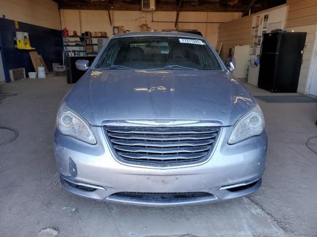 2013 Chrysler 200 LX