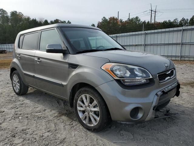 2013 KIA Soul +