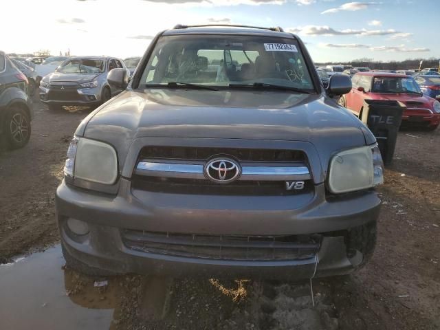 2005 Toyota Sequoia SR5