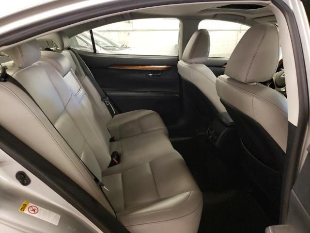 2013 Lexus ES 300H