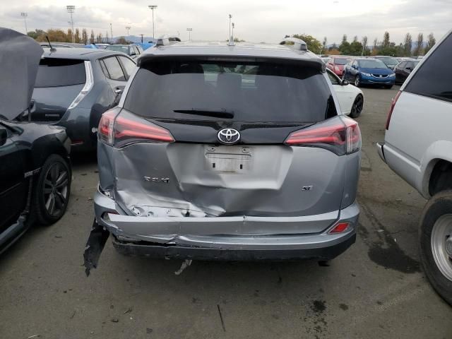 2018 Toyota Rav4 SE