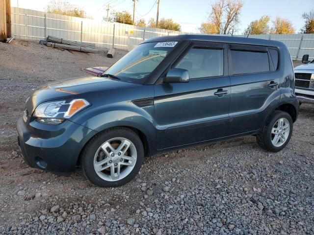 2011 KIA Soul +