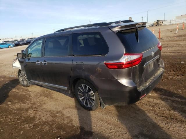 2019 Toyota Sienna XLE