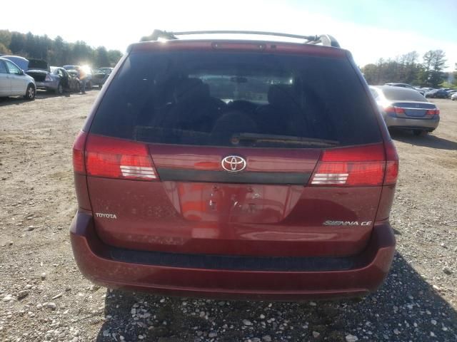 2005 Toyota Sienna CE