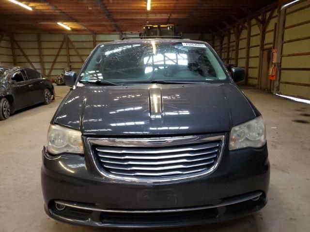 2011 Chrysler Town & Country Touring