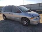 2000 Dodge Caravan SE