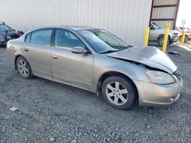 2003 Nissan Altima Base