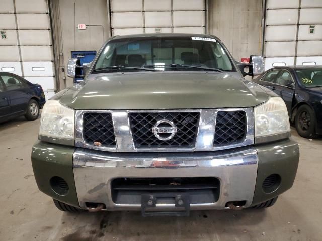 2004 Nissan Titan XE