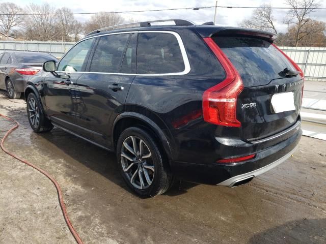 2019 Volvo XC90 T6 Momentum