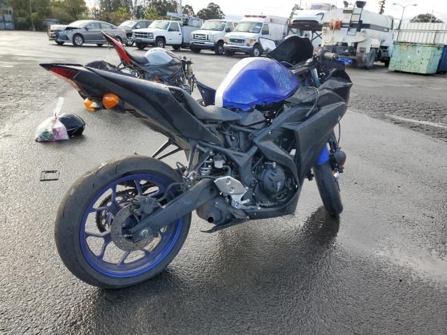 2016 Yamaha YZFR3