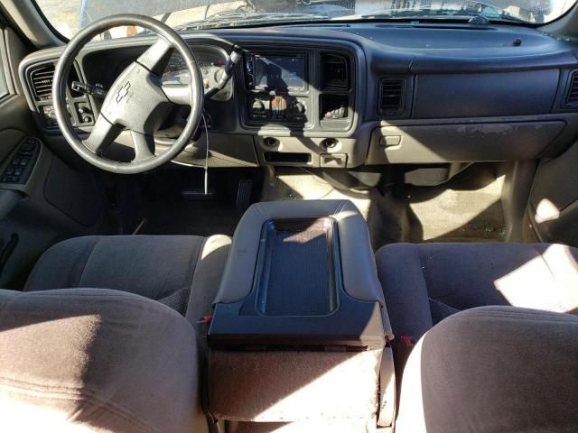 2004 Chevrolet Tahoe C1500