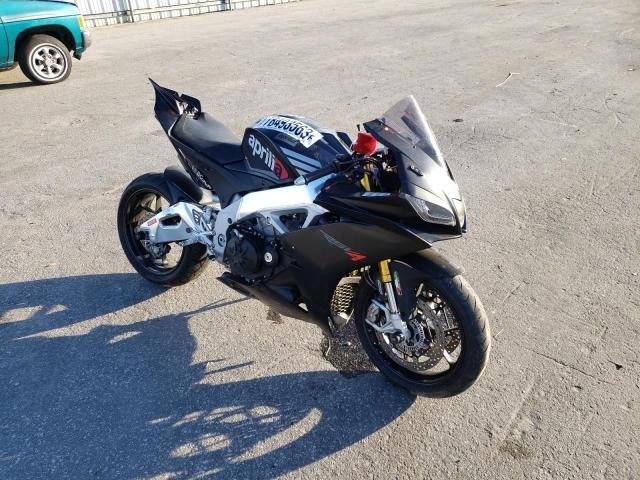 2013 Aprilia RSV4 R