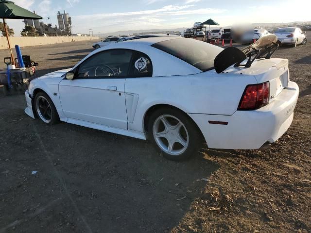 2000 Ford Mustang GT