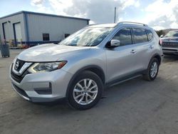 Carros salvage para piezas a la venta en subasta: 2017 Nissan Rogue S