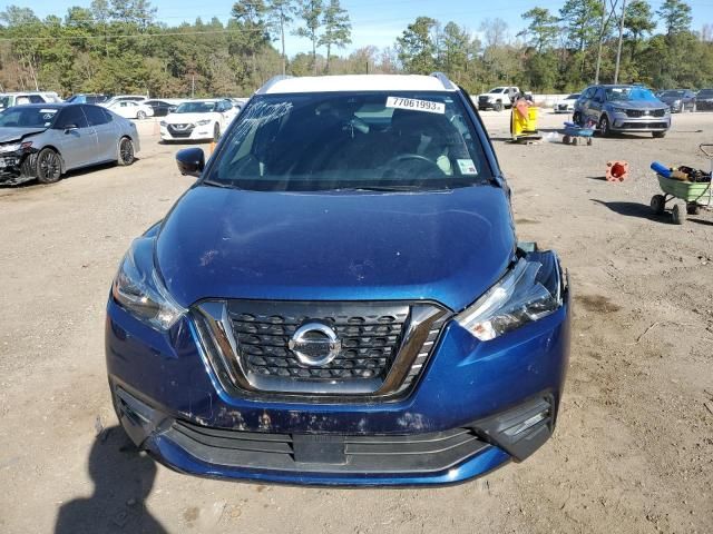 2020 Nissan Kicks SR