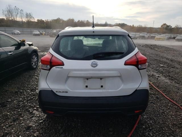 2018 Nissan Kicks S