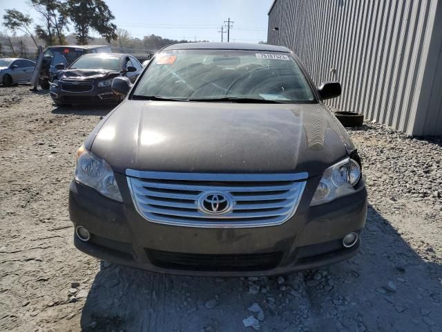 2010 Toyota Avalon XL