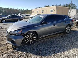 Nissan Altima SR Vehiculos salvage en venta: 2019 Nissan Altima SR