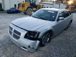 Salvage cars for sale from Copart Hueytown, AL: 2005 Dodge Magnum R/T