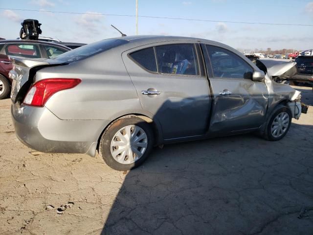 2013 Nissan Versa S