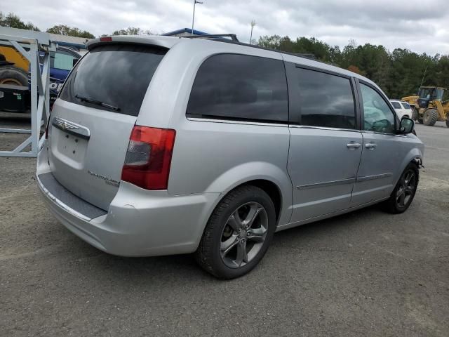 1998 Chrysler Town & Country LX