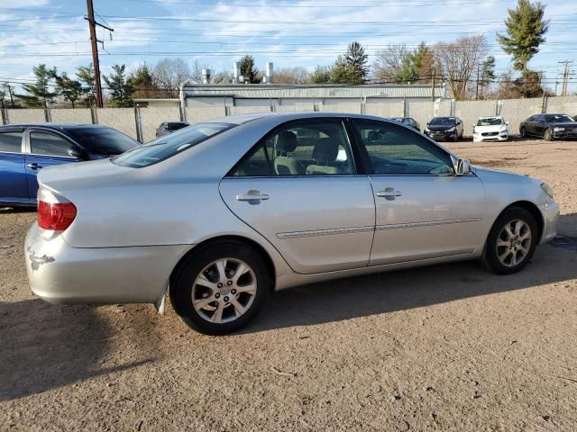 2005 Toyota Camry LE