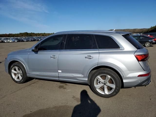 2022 Audi Q7 Premium