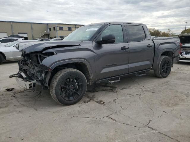 2022 Toyota Tundra Crewmax SR