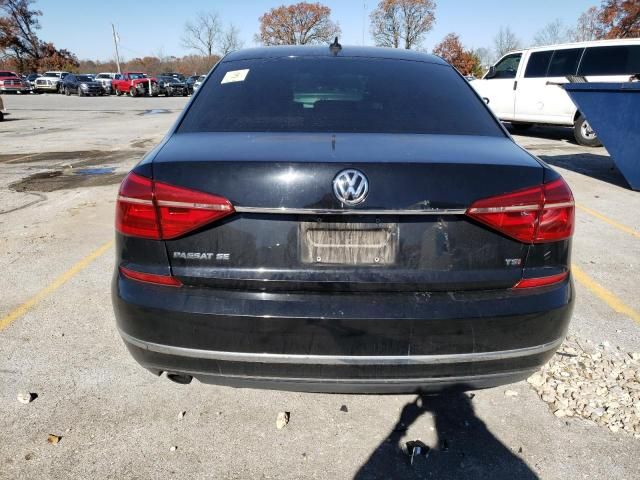 2016 Volkswagen Passat SE