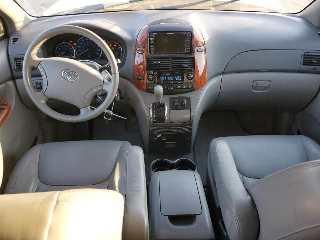 2009 Toyota Sienna XLE