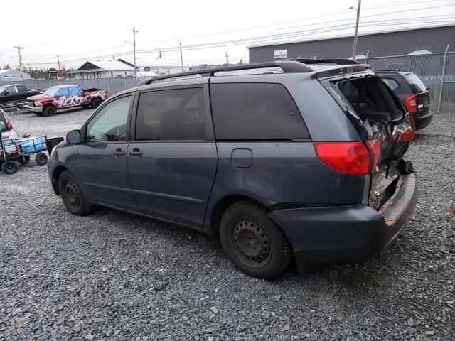 2010 Toyota Sienna CE