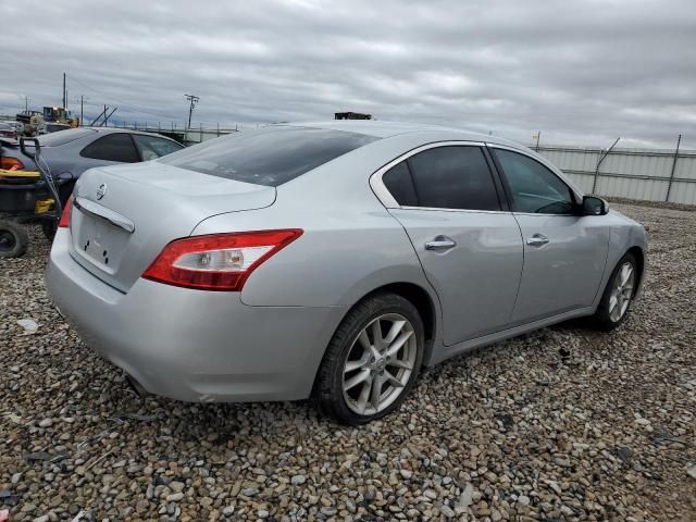 2010 Nissan Maxima S