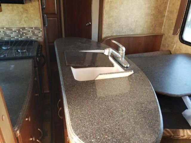 2014 Coachmen Freedom EX