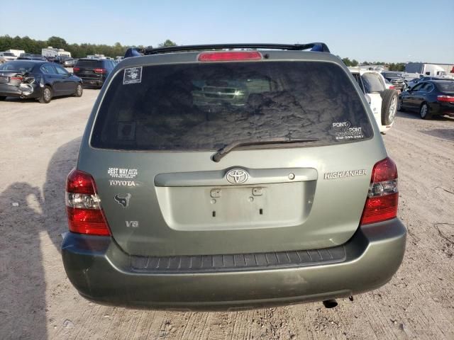 2004 Toyota Highlander Base