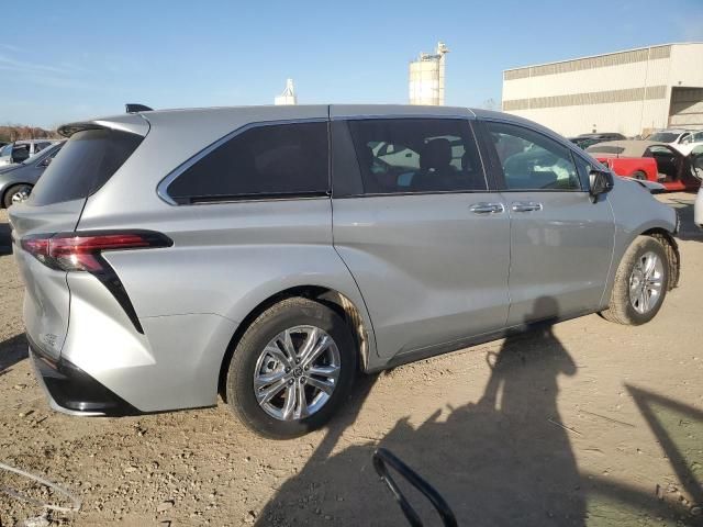 2023 Toyota Sienna XSE