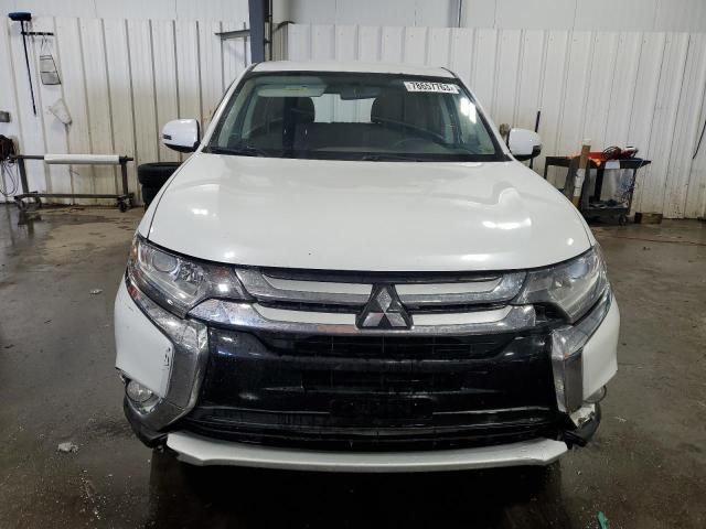 2016 Mitsubishi Outlander SE