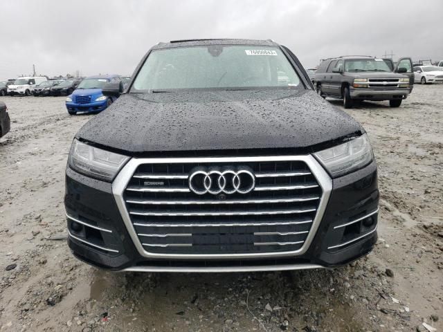 2019 Audi Q7 Prestige