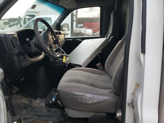 2007 GMC Savana Cutaway G3500