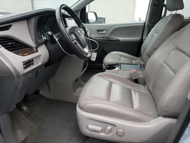 2015 Toyota Sienna XLE