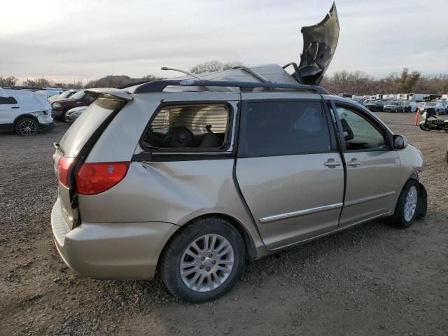 2007 Toyota Sienna XLE