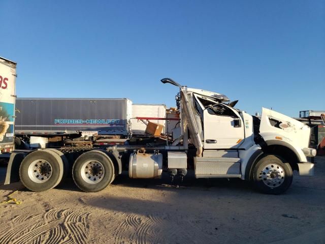 2019 Peterbilt 567